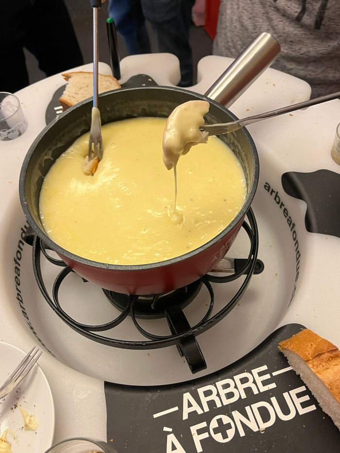 Fondue Suisse