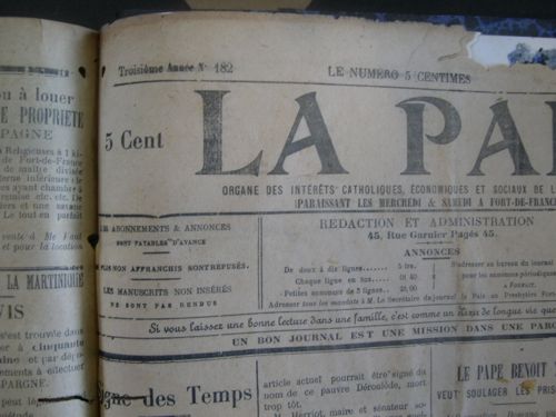 La une gauche du journal.