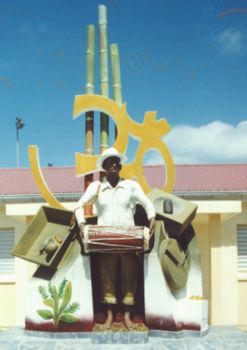 Le Monument au Travailleur Indien