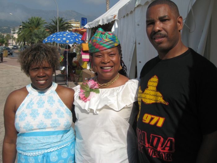 Ginette Doumont, peintre haïtienne et l´historien haïtien Carlo A. Celius